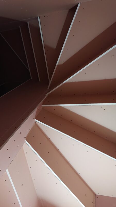 隆弥工務店(たかみこうむてん)