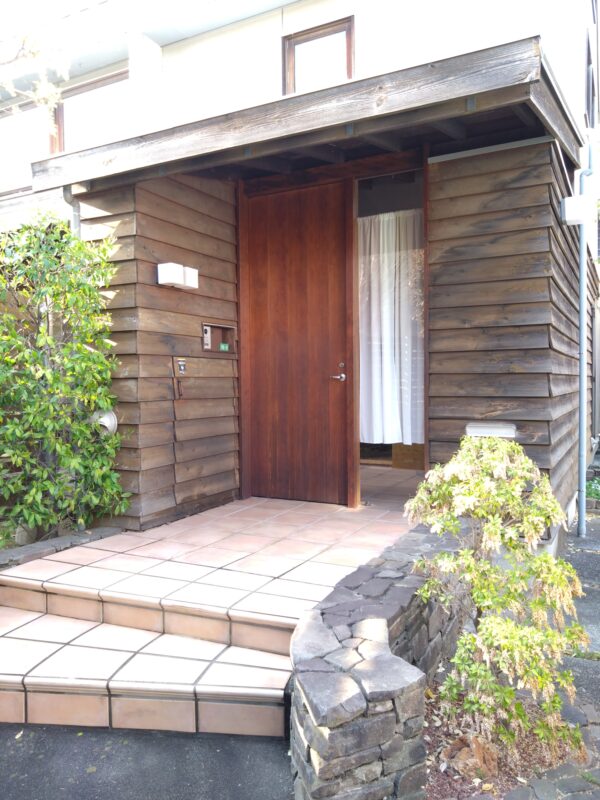 隆弥工務店(たかみこうむてん)